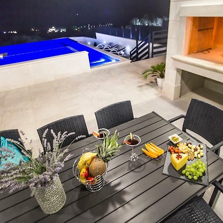 Villa Lacus Makarska Ngoại thất bức ảnh